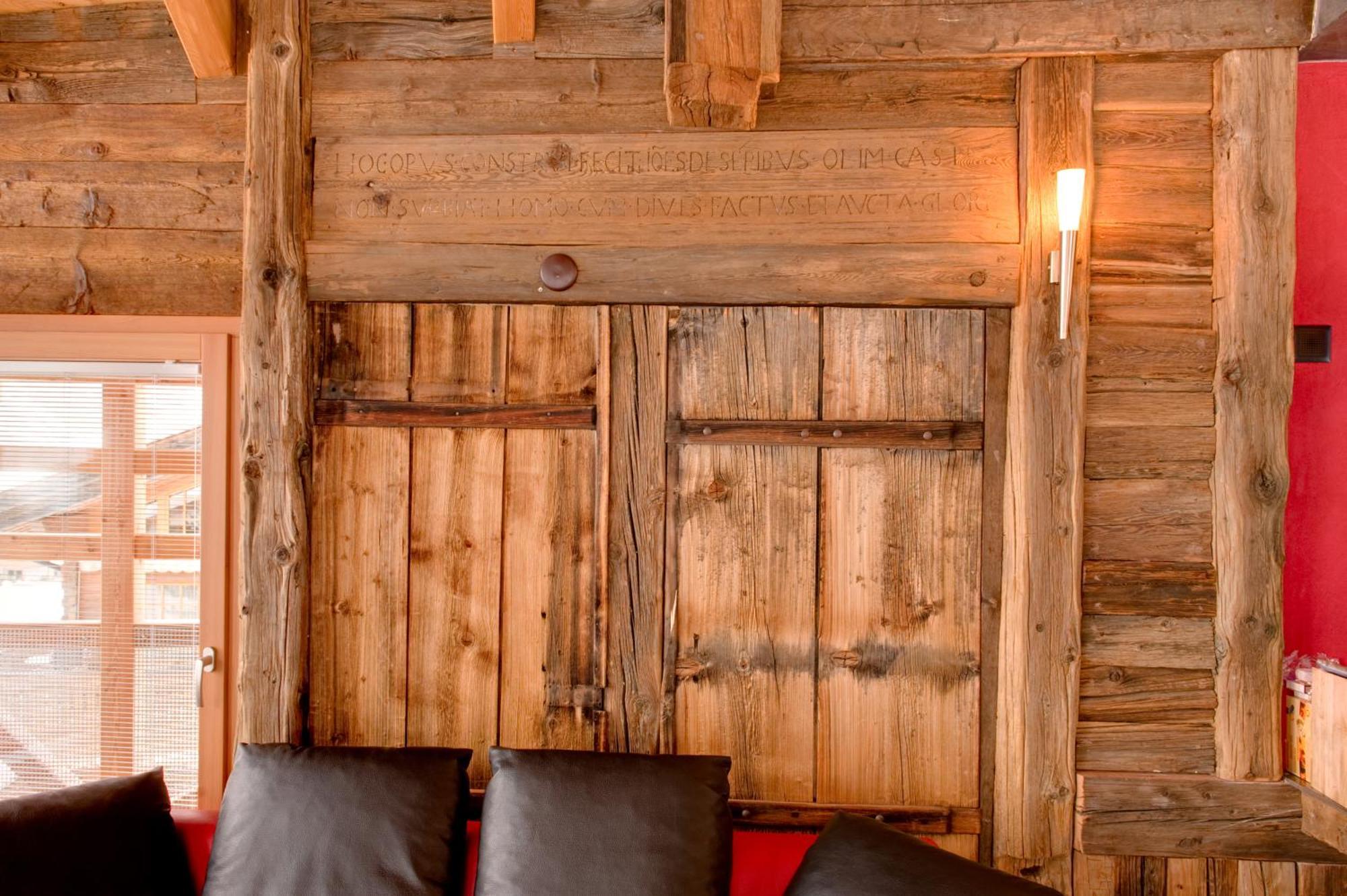 Chalet Schwalbennest Церматт Экстерьер фото